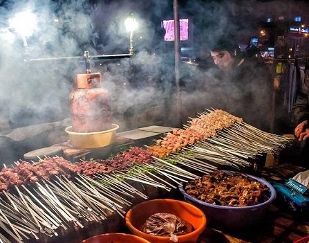مانع کسب و کار کباب گاری ها نشوید