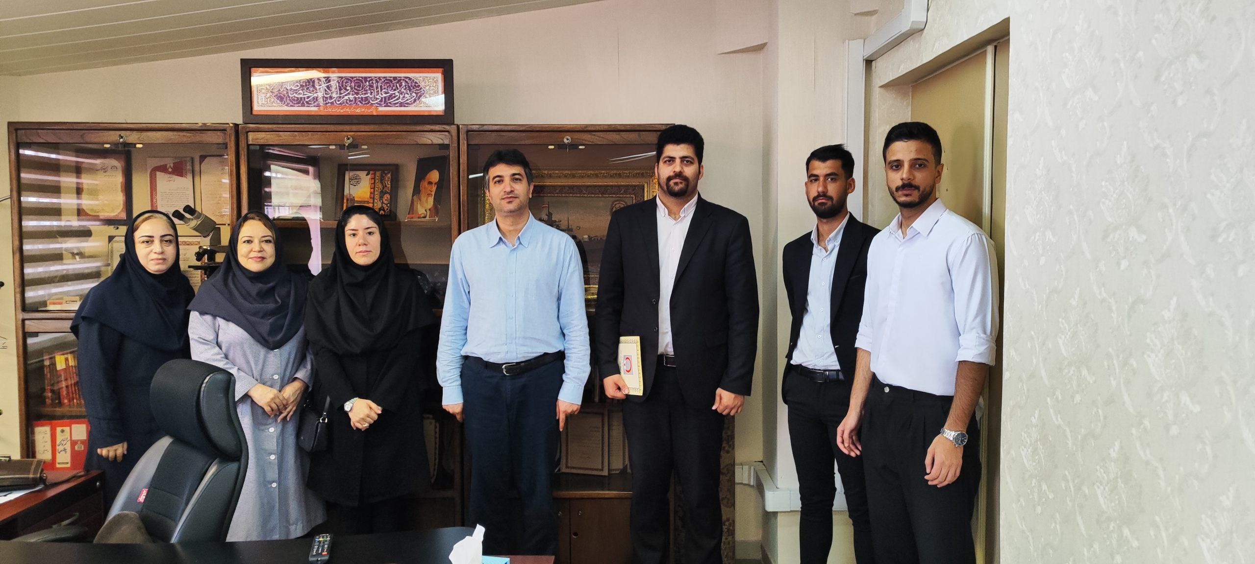 دیدار نماینده سمن ها در شورای توسعه و حمایت استانداری گیلان با مدیرکل انتقال خون استان