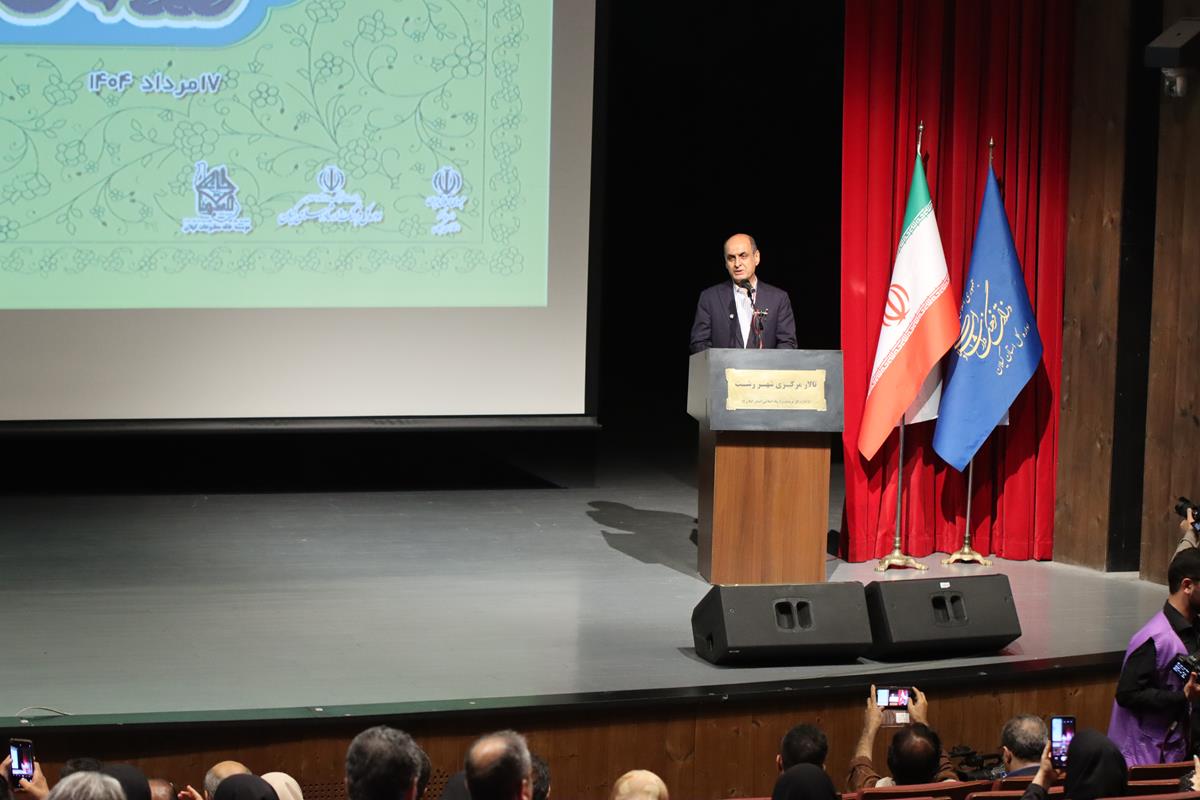 استاندار در همایش روز خبرنگار: گیلان، خاستگاه رسانههای پیشرو و مبارزاتی کشور است