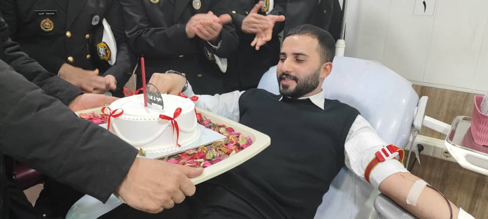 انتقال خون گیلان تقارن تولد دریادل خونبخش را با اولین اهدای خون وی جشن گرفت.