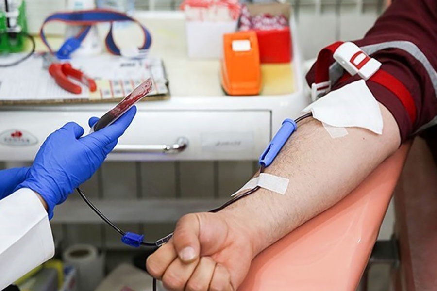 اهدای خون از دل گیلان / همدلی مرز نمیشناسد اهدای خون از دل گیلان / همدلی مرز نمیشناسد