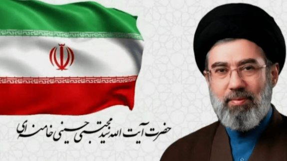 آیت الله سیدمجتبی حسینی خامنه ای سومین رهبر انقلاب اسلامی ایران