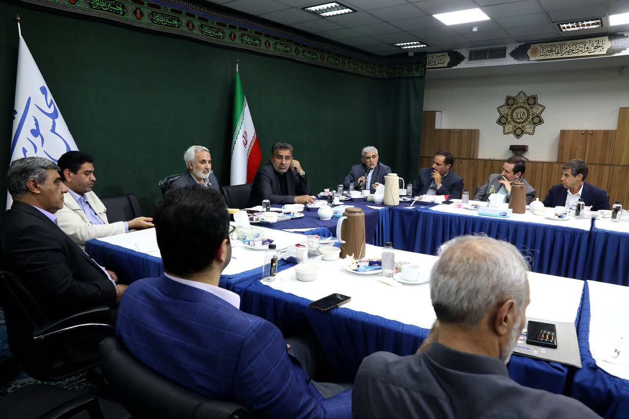 گام اول کمیسیون اجتماعی مجلس برای تاسیس سازمان نظام خبرنگاری و تدوین اساسنامه آن/ دعوت کمیسیون از وزیر راه برای حل مشکل مسکن خبرنگاران