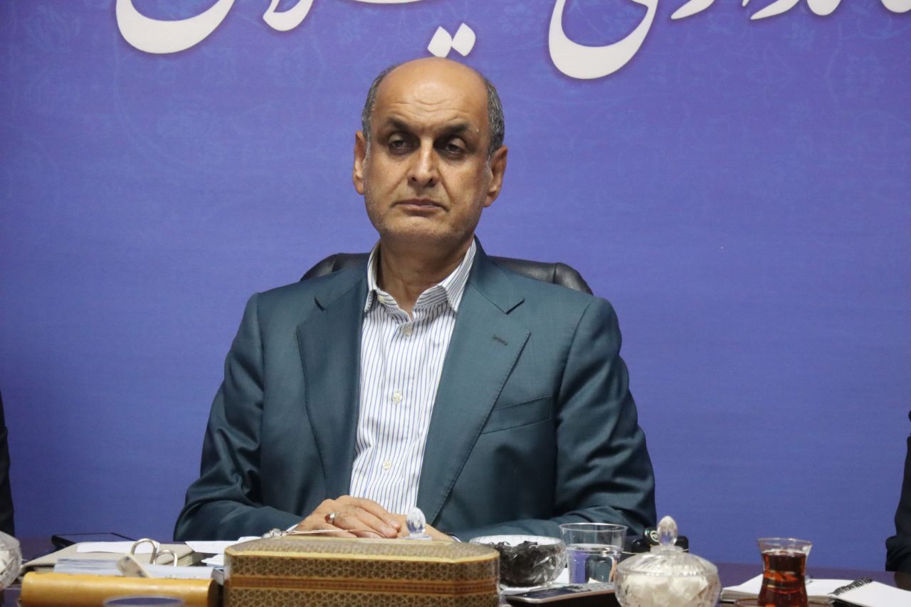 استاندار گیلان در جلسه ستاد خدمات سفر با حضور وزیر میراث فرهنگی، گردشگری و صنایعدستی؛ ورود روزانه ۵۰ هزار خودرو به گیلان/ ظرفیتهای گردشگری استان برای پذیرایی از مسافران آماده است