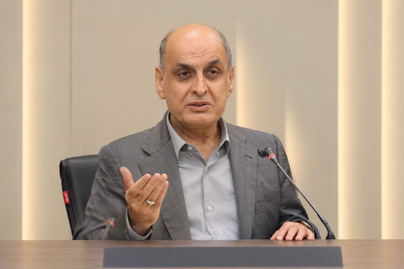 استاندار در نشست با کمیسیون گردشگری اتاق بازرگانی کشور مطرح کرد: گردشگری گیلان در آستانه جهش؛ ۱۱۰ همت سرمایهگذاری در مسیر توسعه